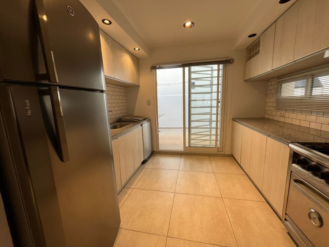  APTO CREDITO. VENTA TRES AMB CON BALCON A LA CALLE