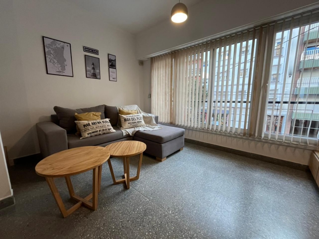  APTO CREDITO. VENTA TRES AMB CON BALCON A LA CALLE