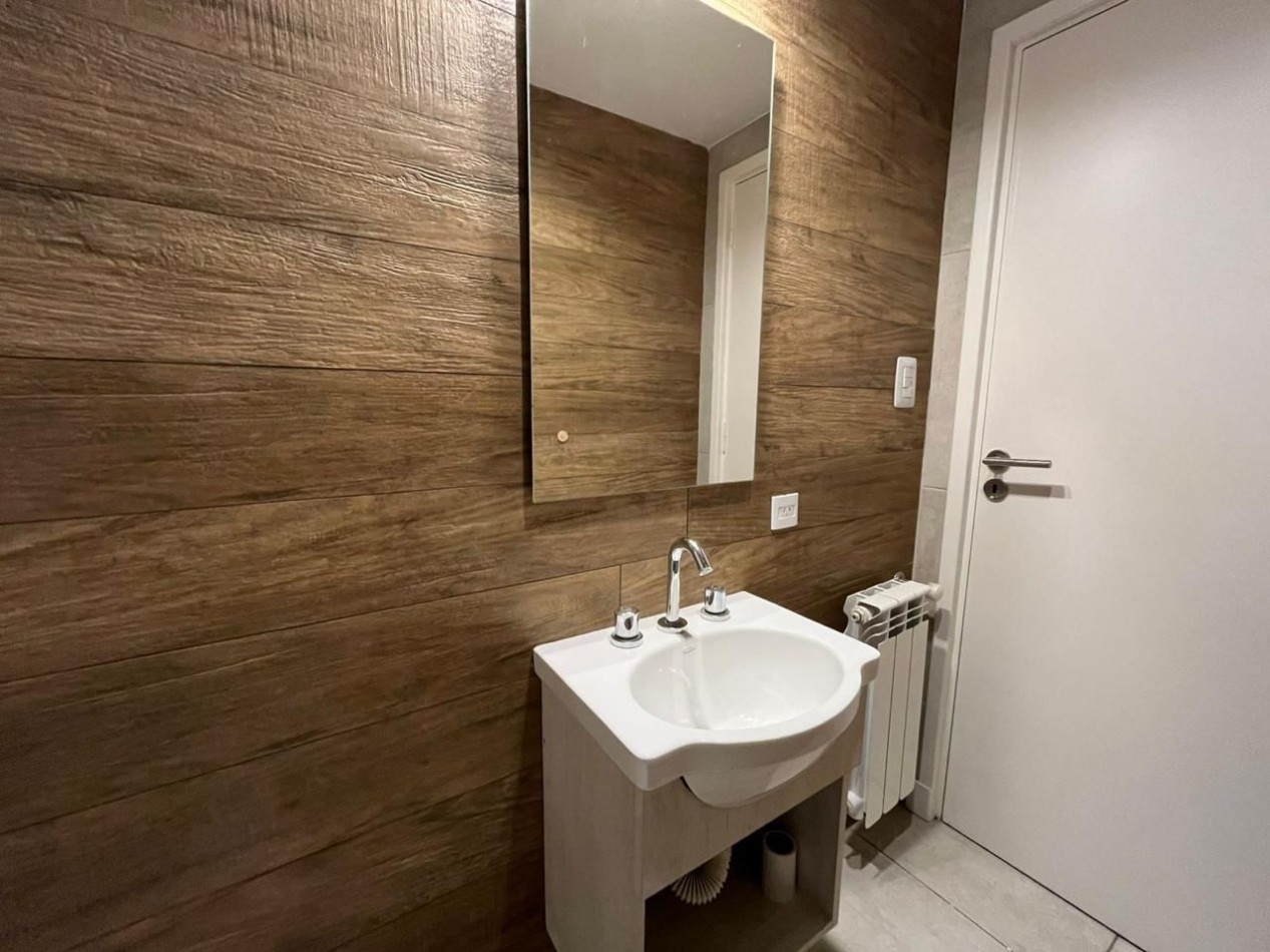  APTO CREDITO. VENTA TRES AMB CON BALCON A LA CALLE